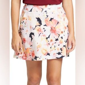 NWT. Lady Hagen 16” Flounce Skort.